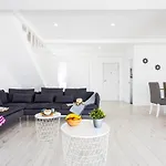 Vila Shasya With Air Conditioning *